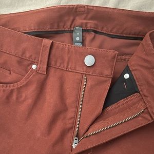 Lululemon 32”x30” ABC skinny fit 5 pocket pants.